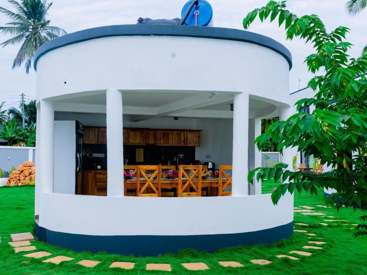 Homeland Bro Dar es Salaam Exterior foto